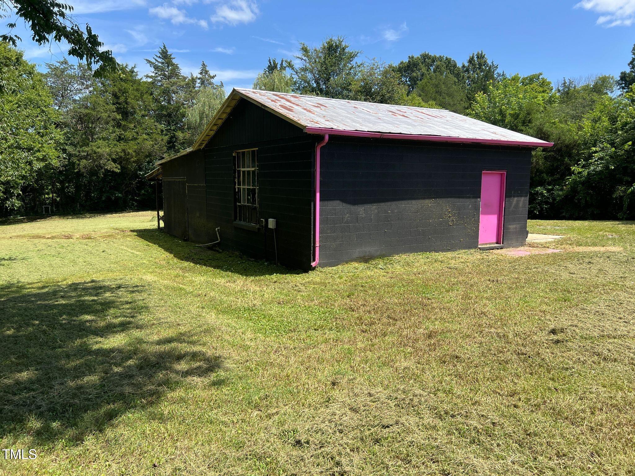 2204 Long Dairy Road