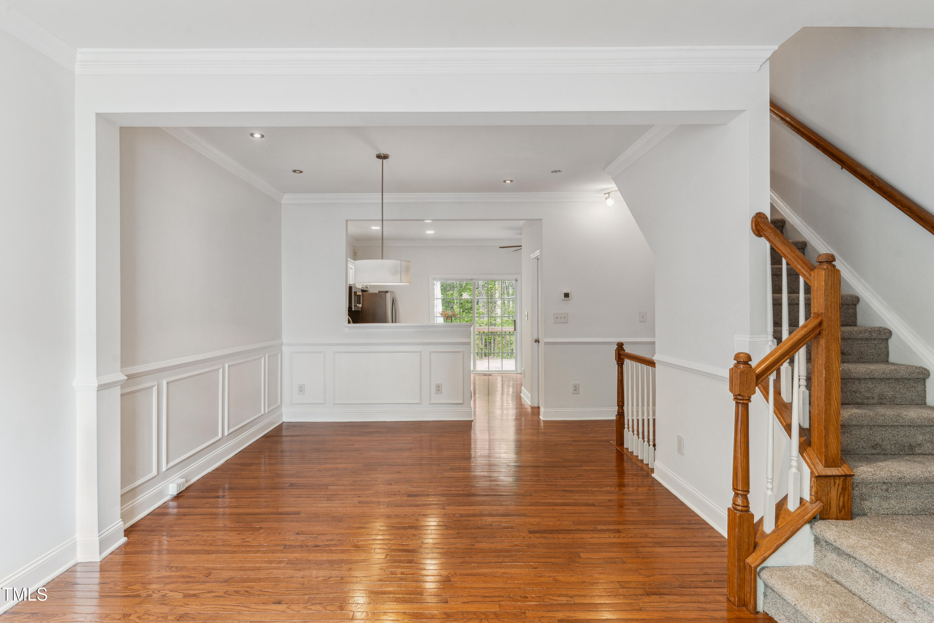 5507 Vista View Court