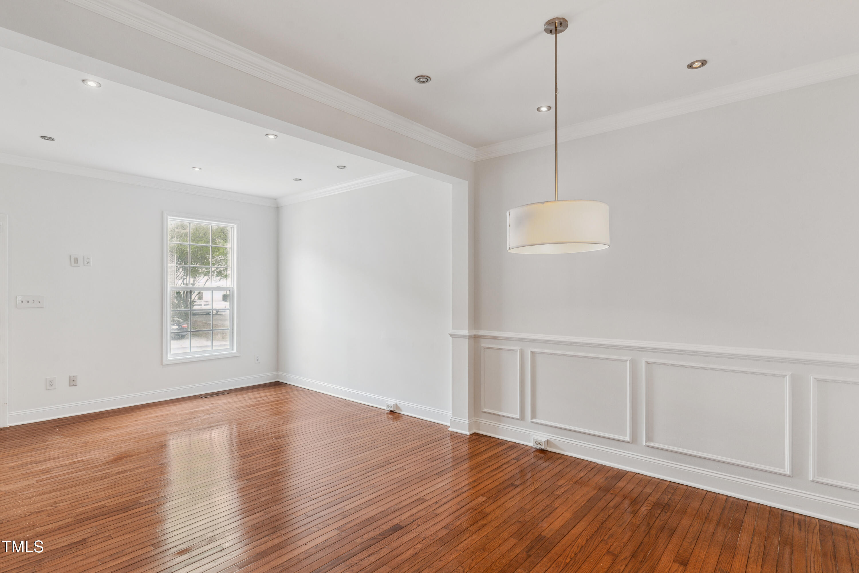 5507 Vista View Court