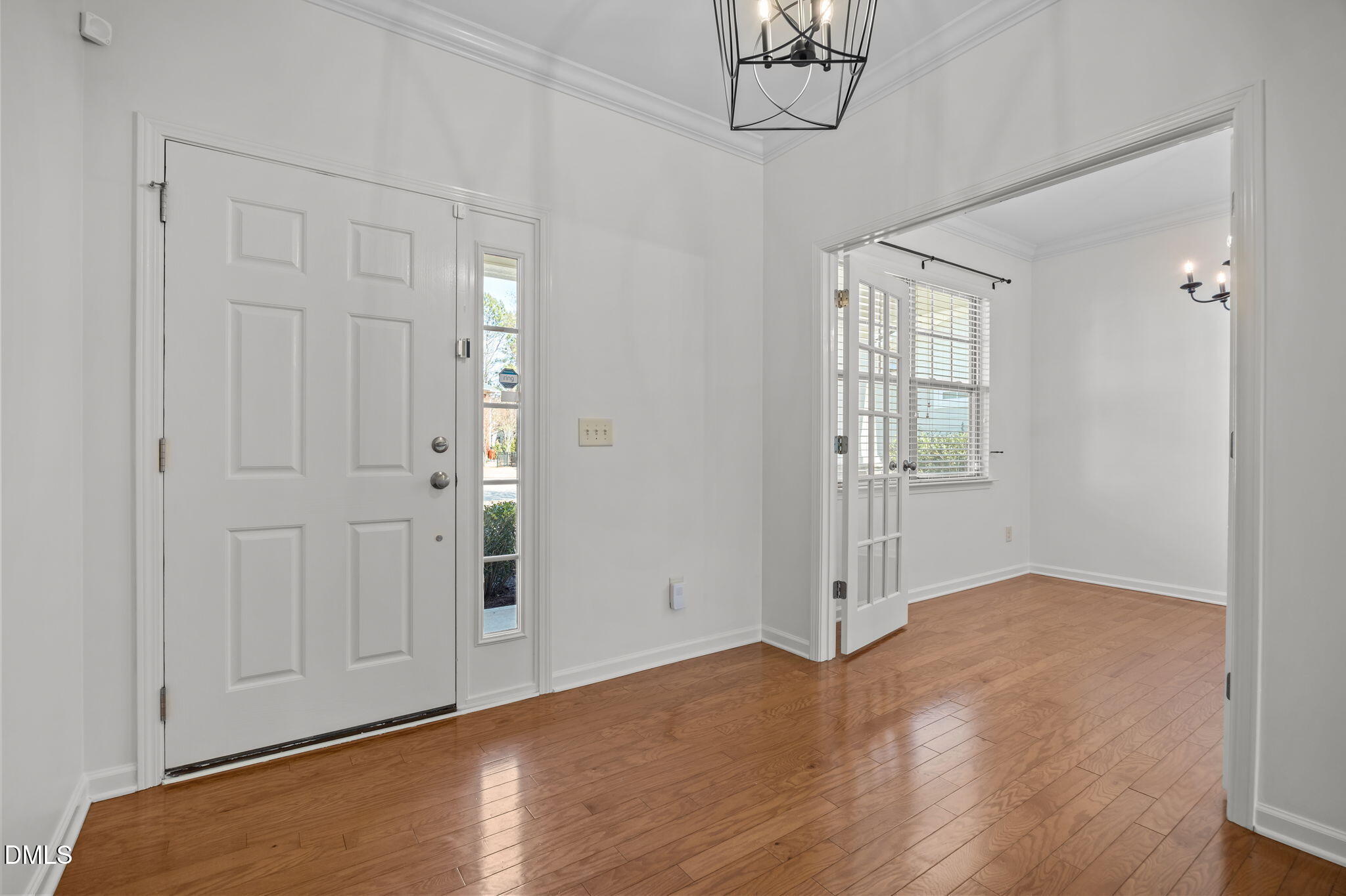 729 Lake Artesia Lane