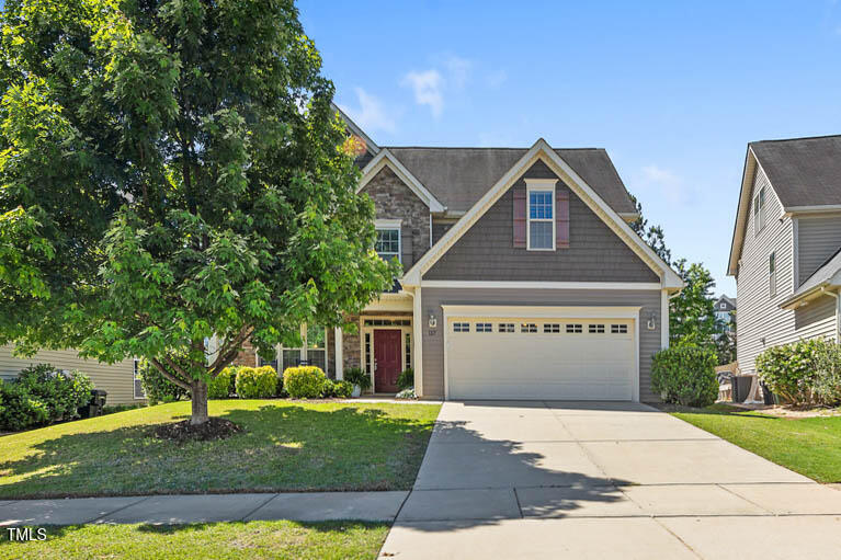117 Woodlark Lane