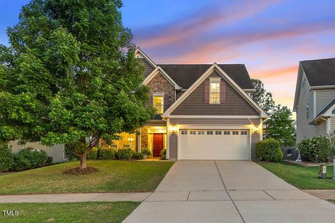 117 Woodlark Lane Holly Springs NC 27540