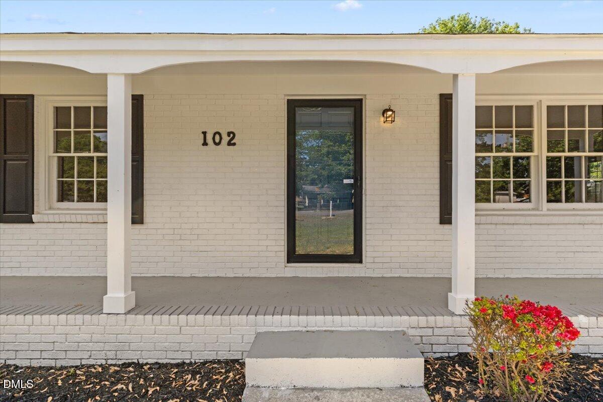 102 Queen Guenevere Trail