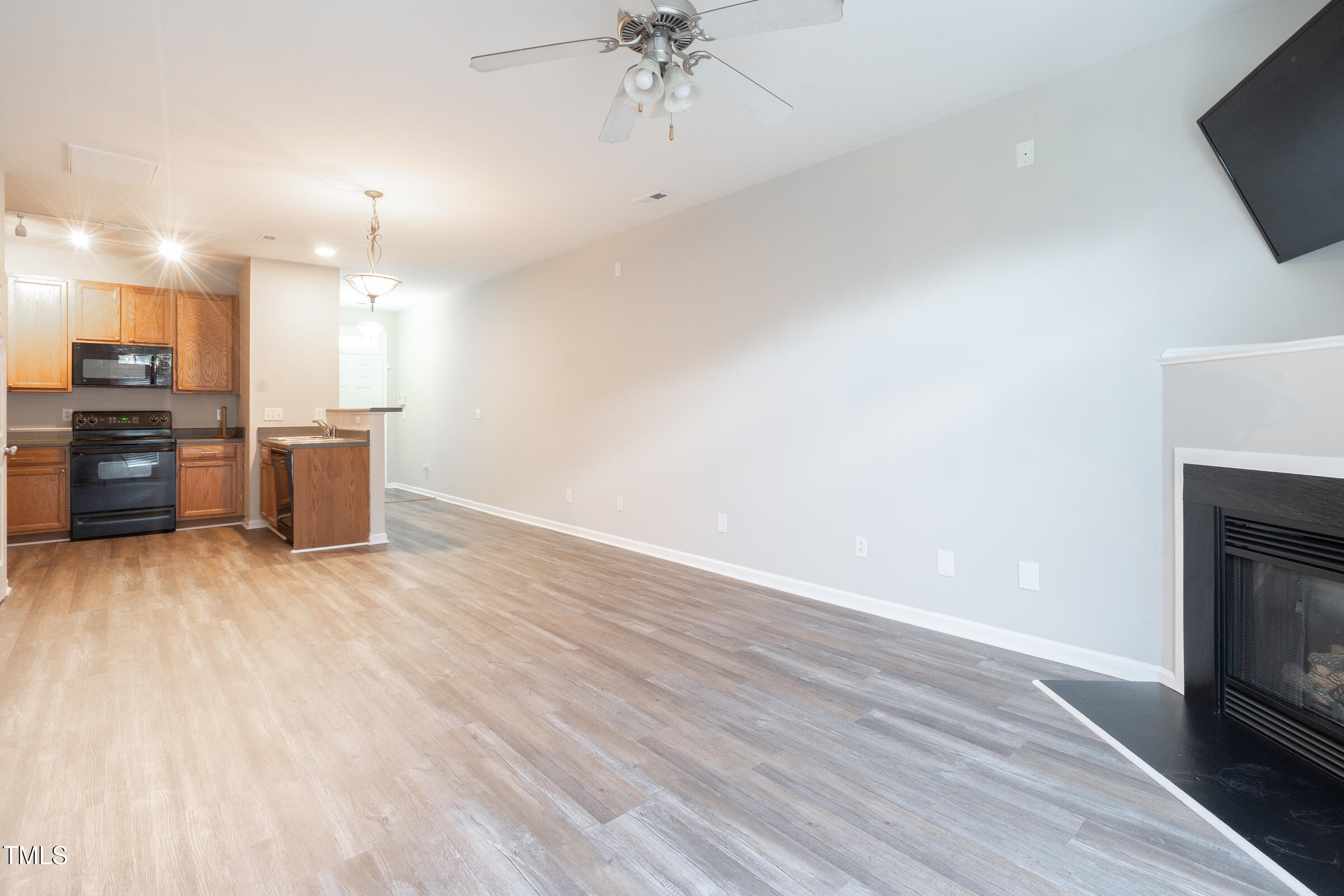 8518 Arboles Court