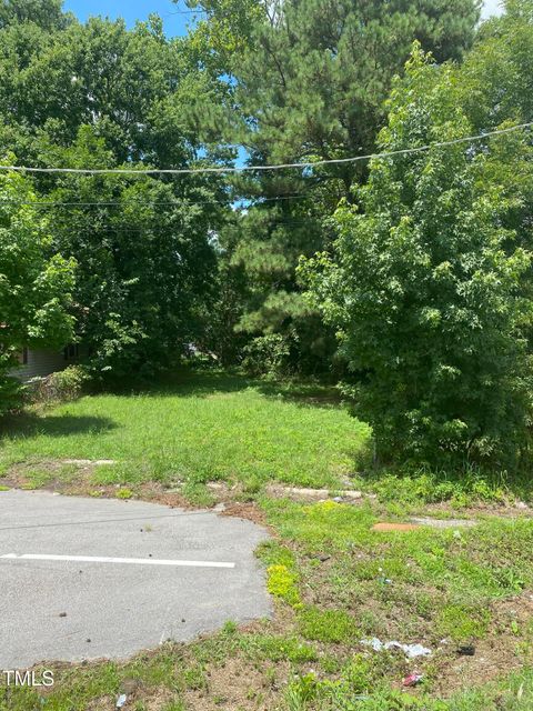 1207 Lincoln Street SE Wilson NC 27893