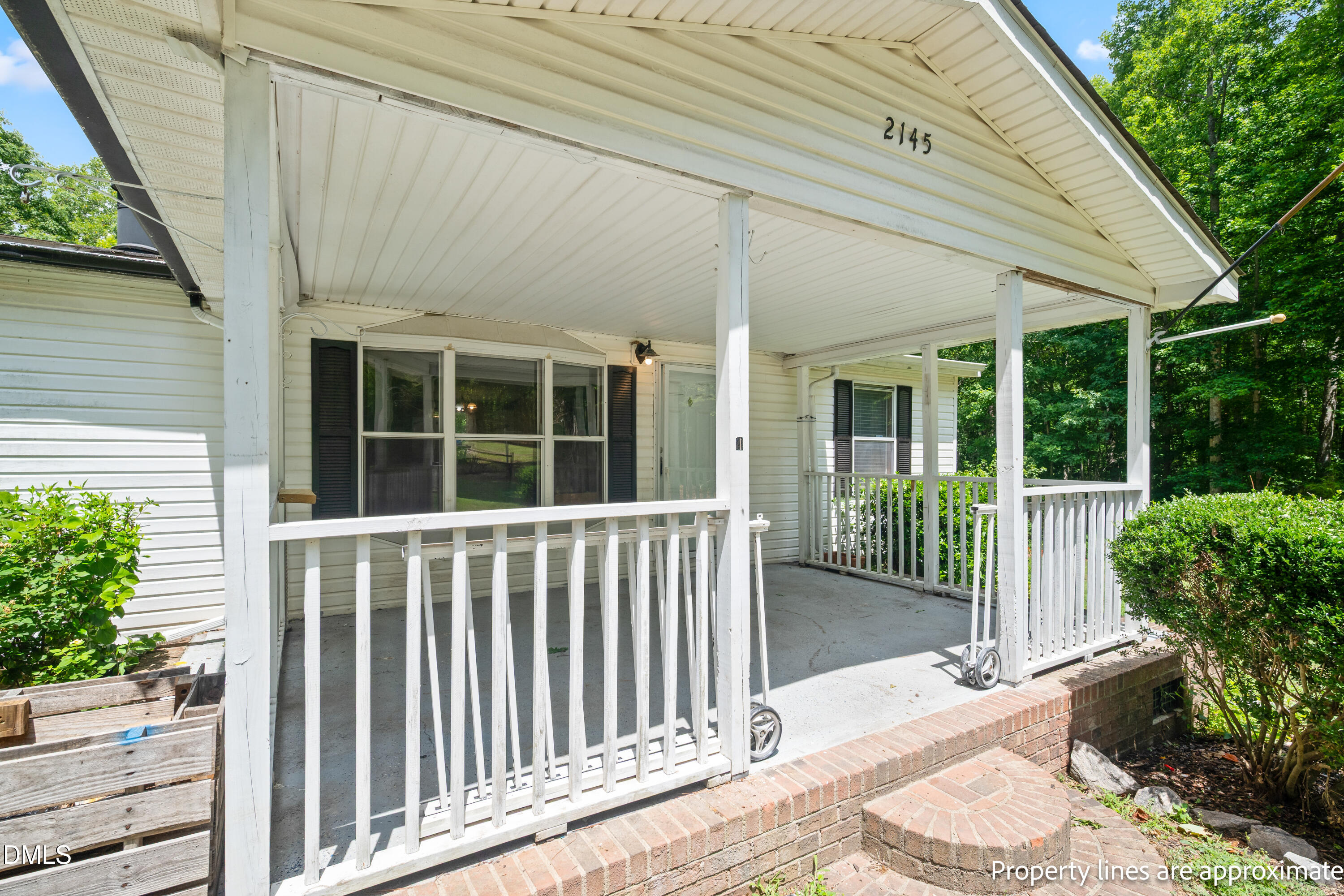 2145 Antler Way Lane