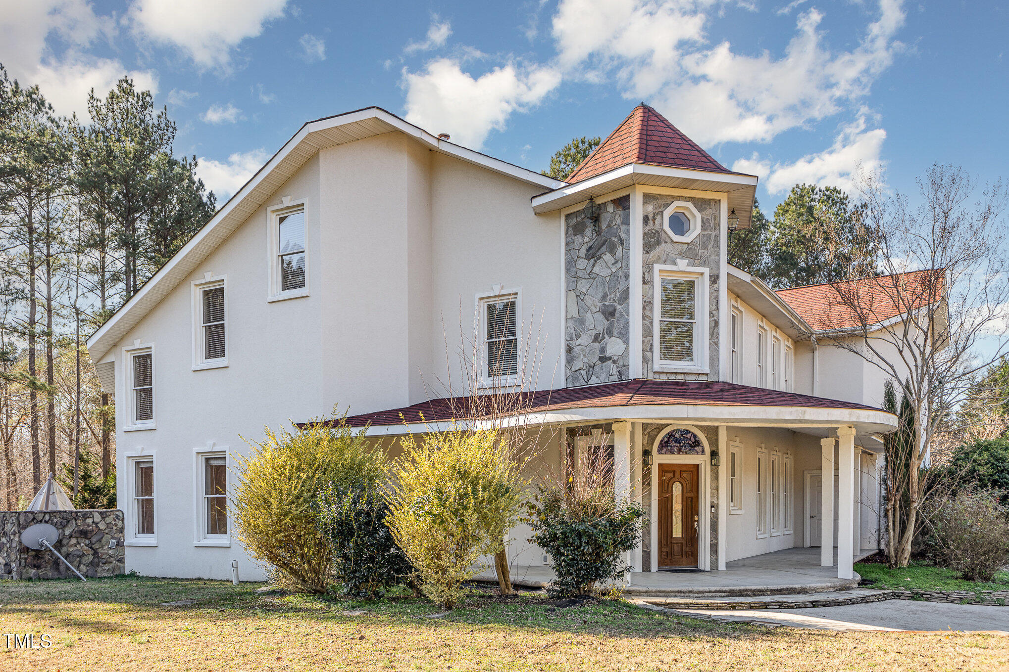 105 Kingfisher Way