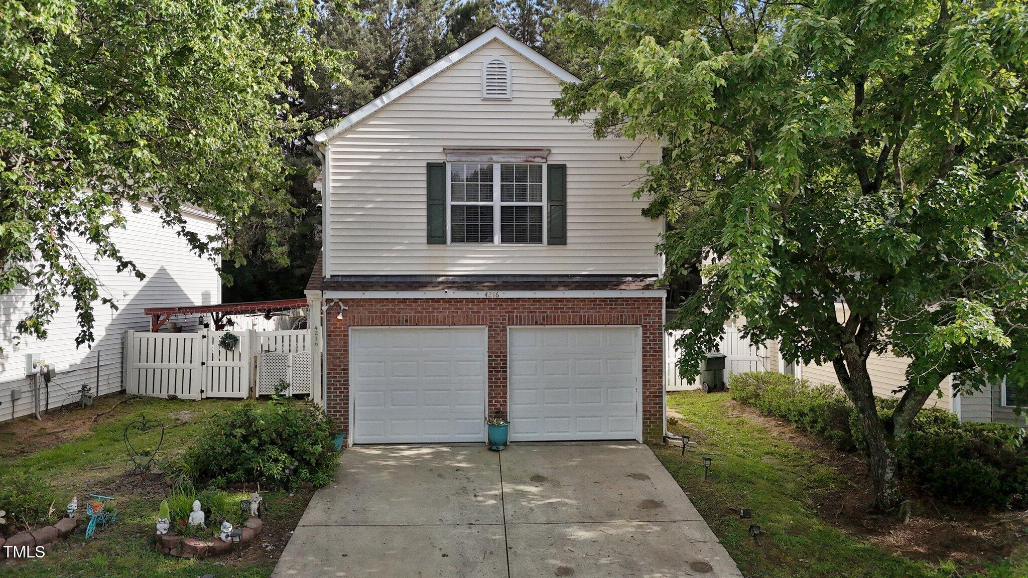 4216 Lake Woodard Drive