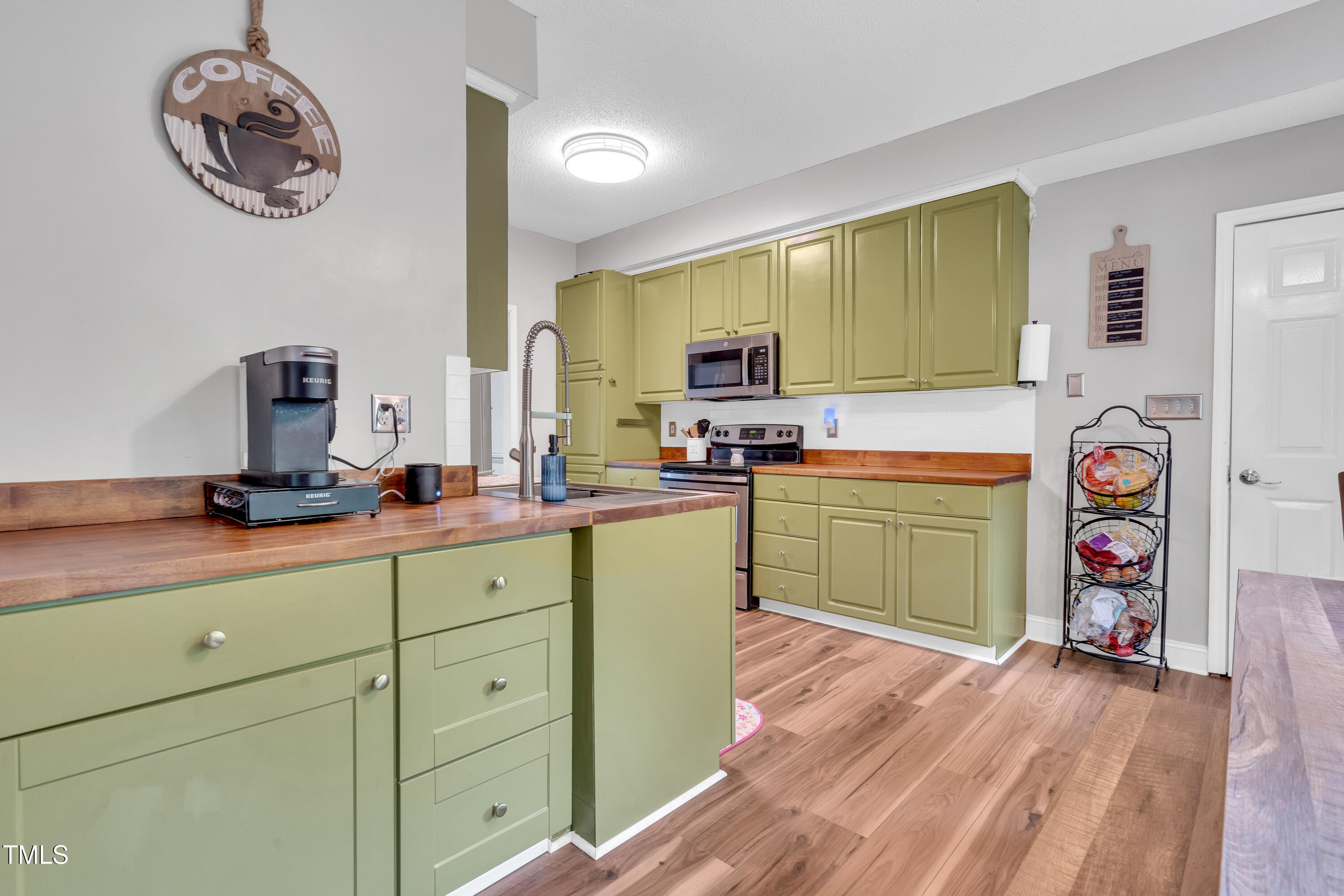 1520 Grassy Branch Drive