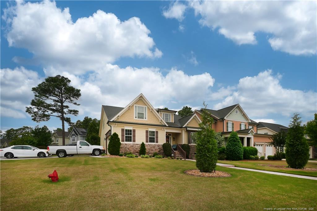11 Skipping Pines Court