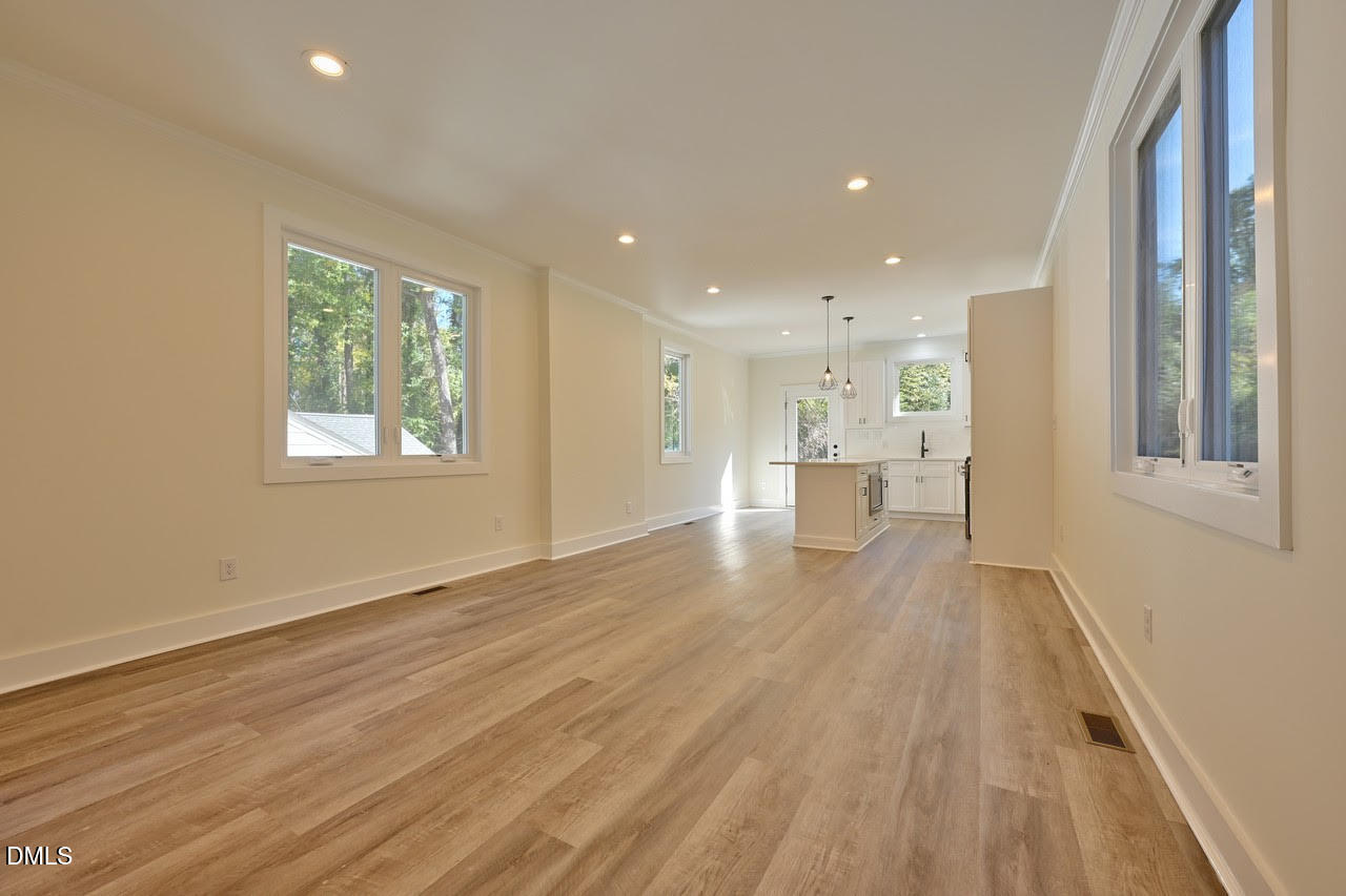 Durham, North Carolina 27703, United States, 3 Bedrooms Bedrooms, ,3 BathroomsBathrooms,Residential,Active,246103