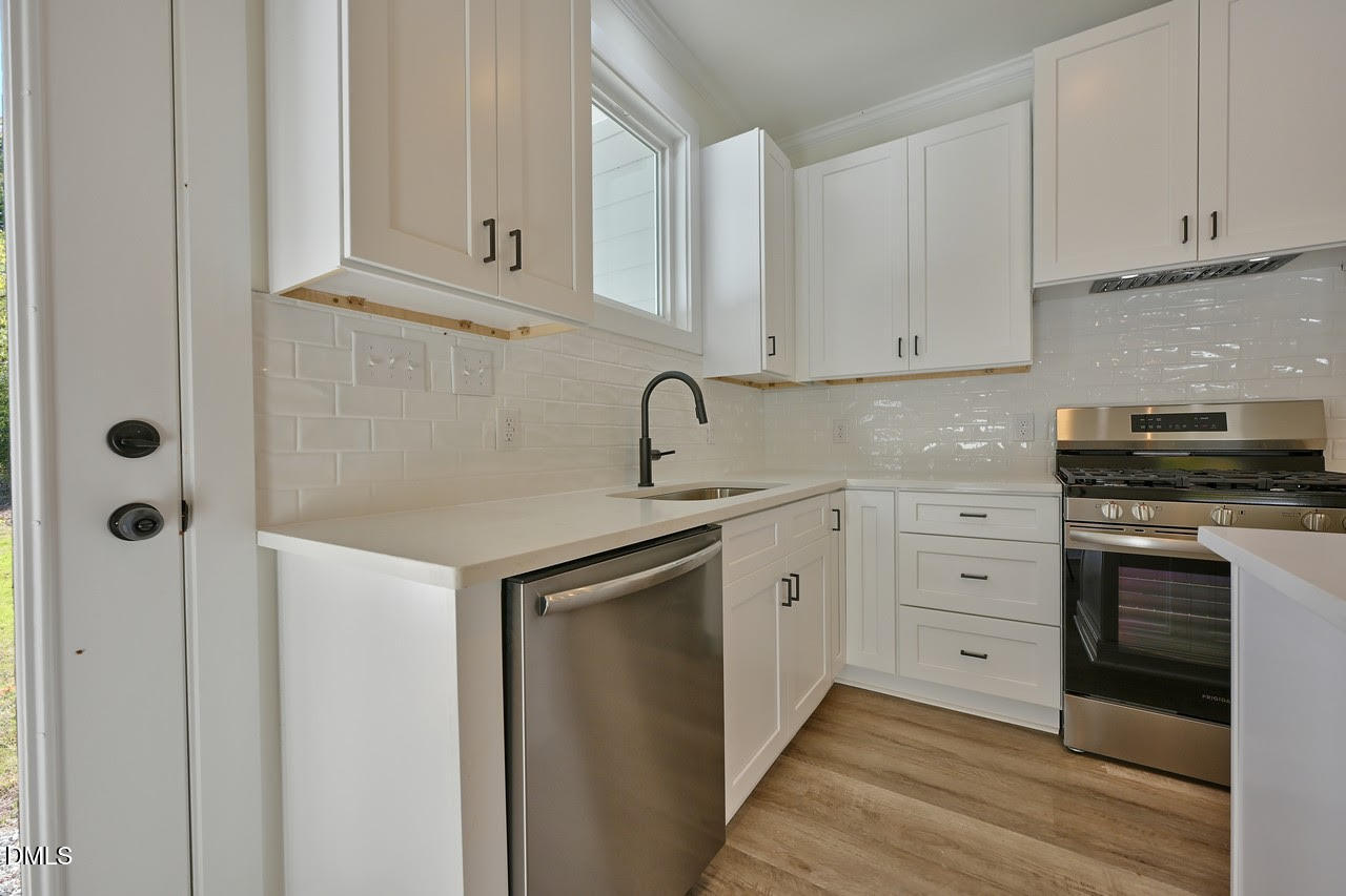 Durham, North Carolina 27703, United States, 3 Bedrooms Bedrooms, ,3 BathroomsBathrooms,Residential,Active,246103