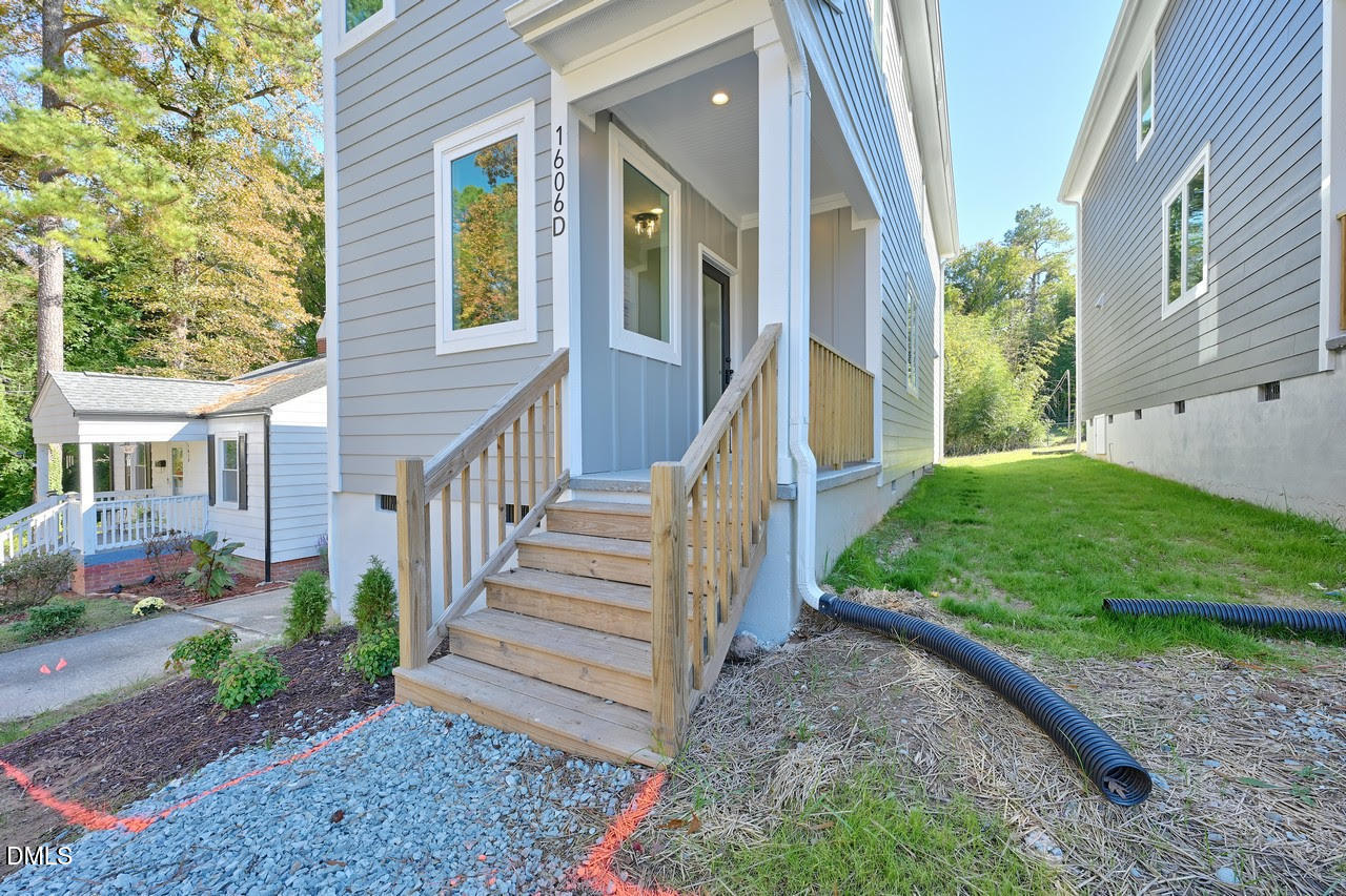 Durham, North Carolina 27703, United States, 3 Bedrooms Bedrooms, ,3 BathroomsBathrooms,Residential,Active,246103