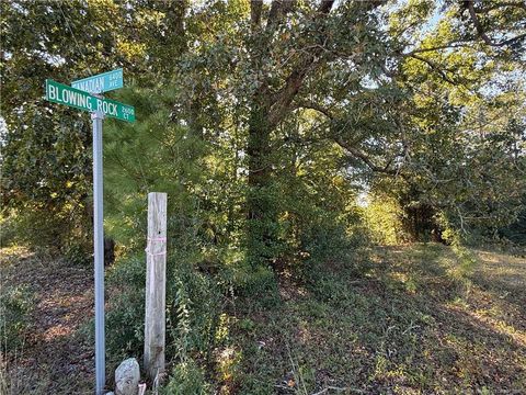 2608 Blowing Rock Court Hope Mills NC 28348