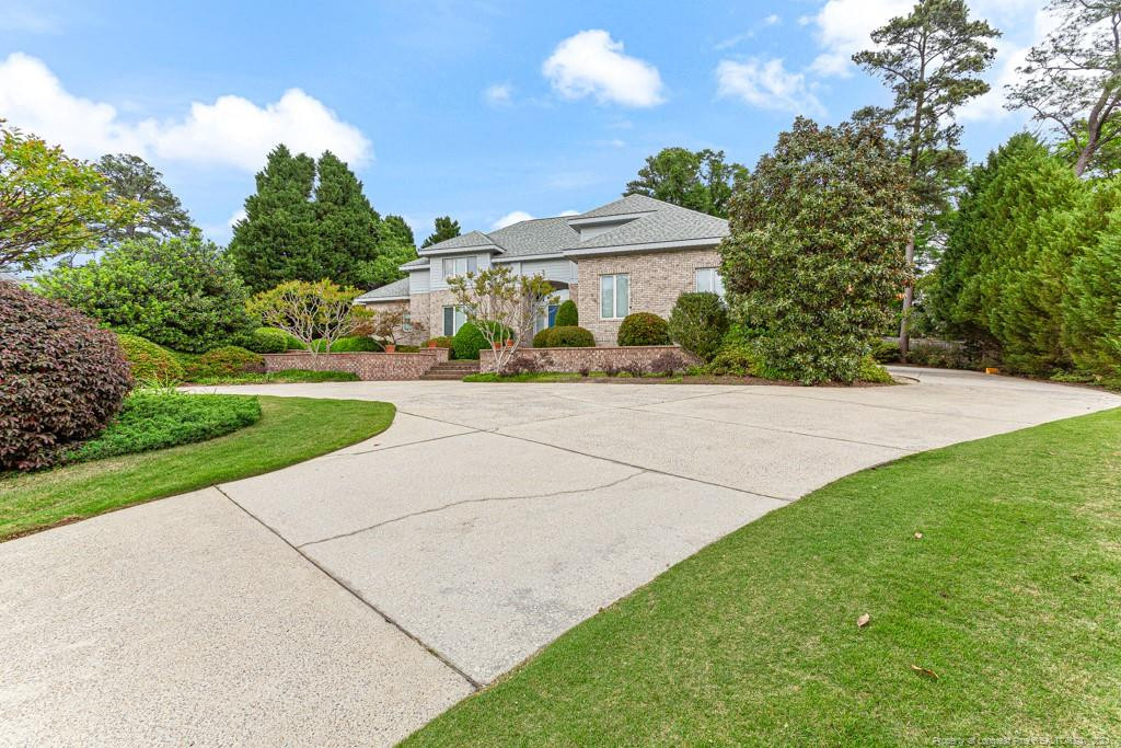 171 S Churchill Drive