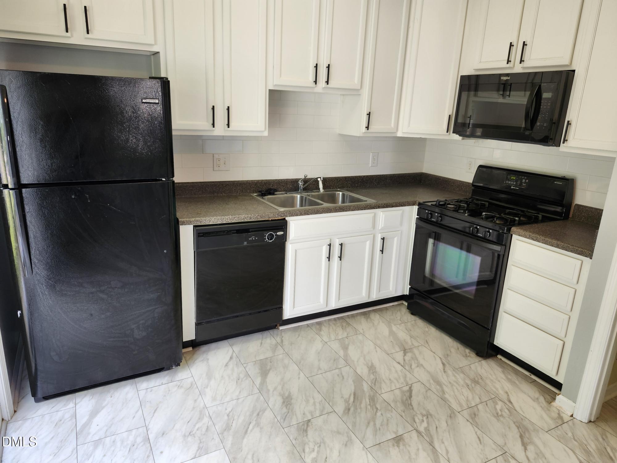 8620 Neuse Club Lane 111