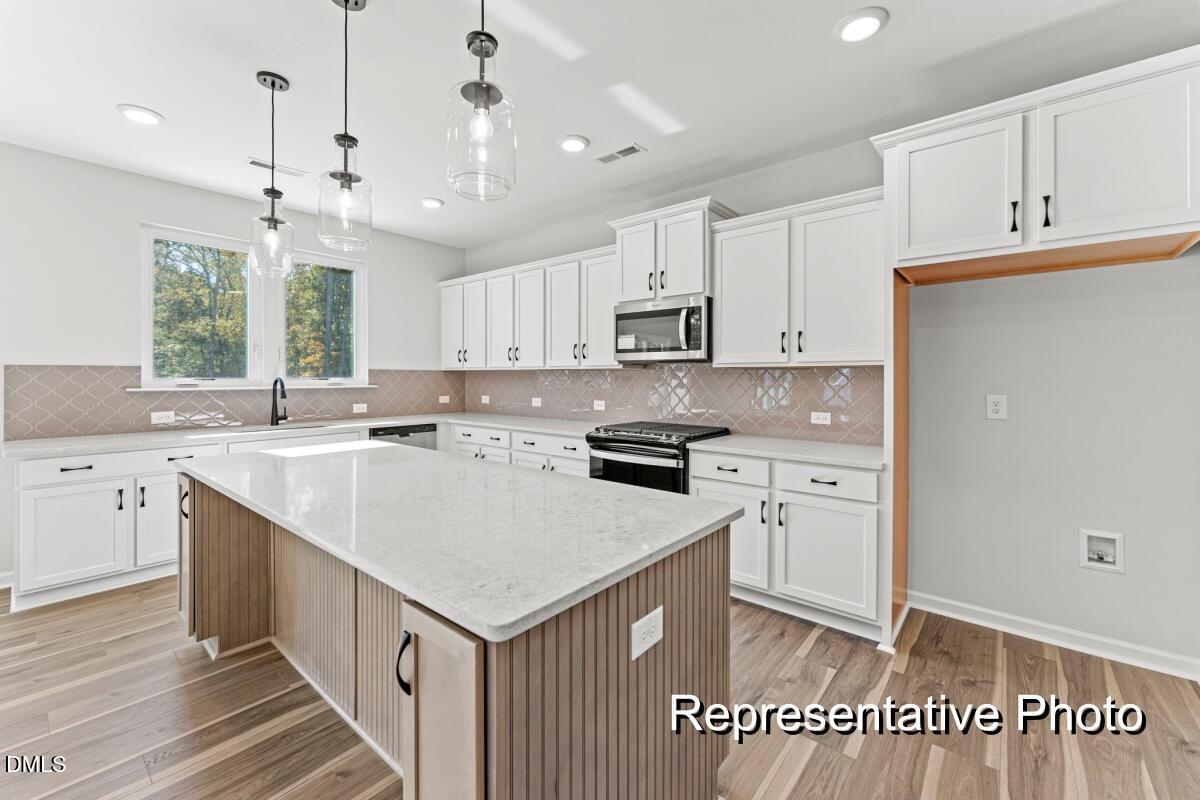 512 Castle Farm Road 43p