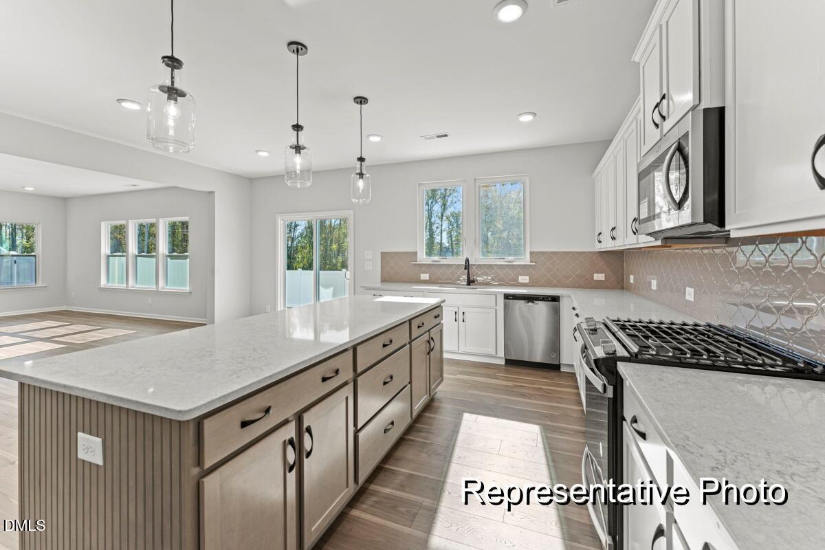 512 Castle Farm Road 43p