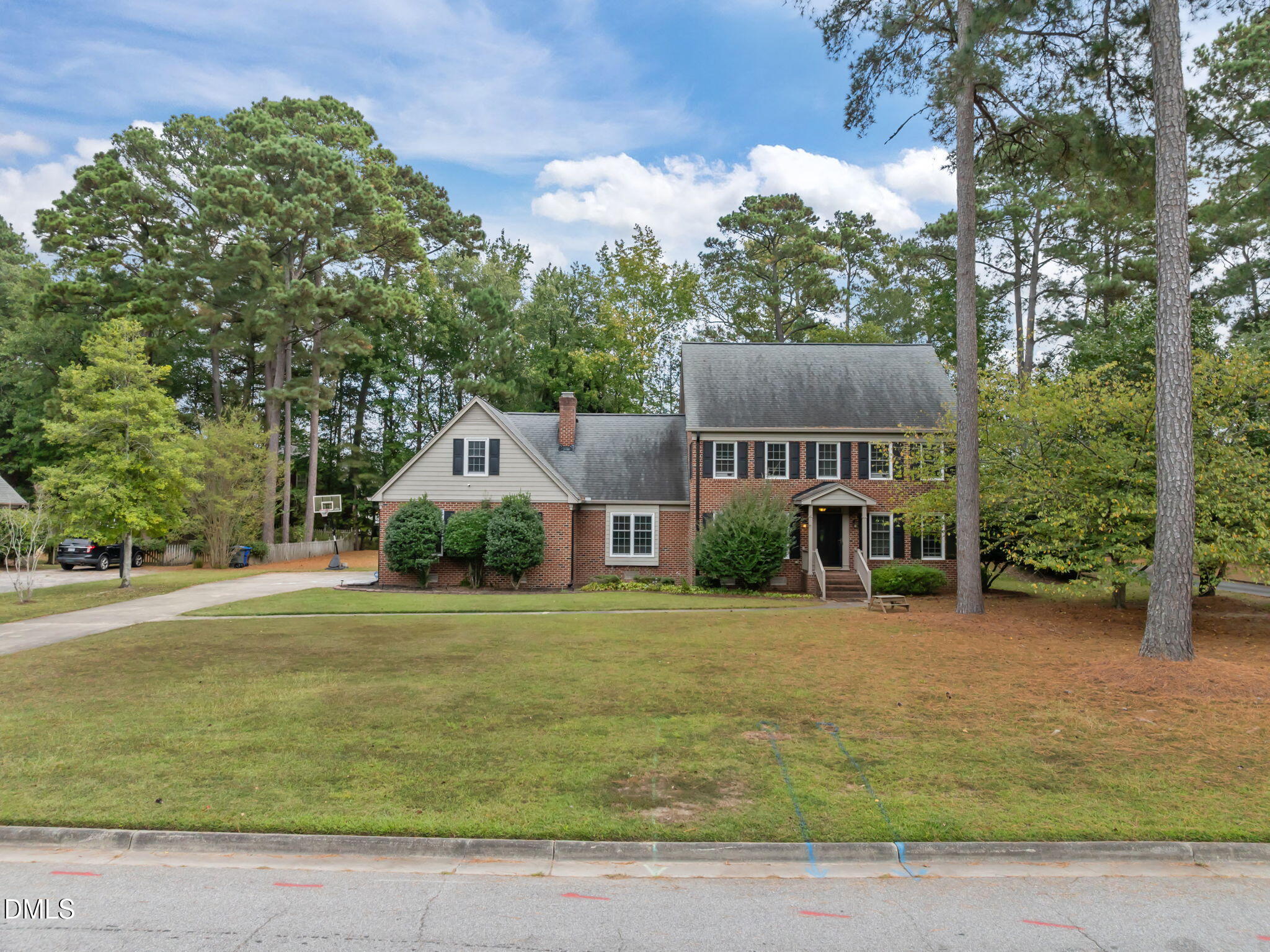 607 Queen Annes Road
