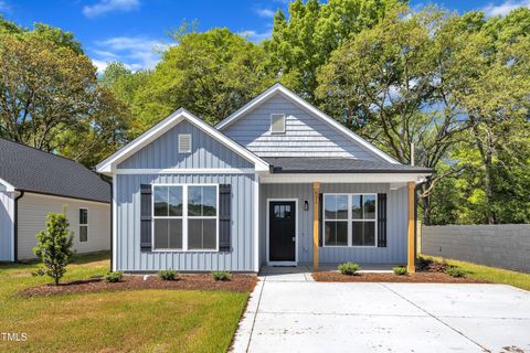 621 Ray Street Selma NC 27576