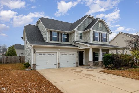 A home in Raeford