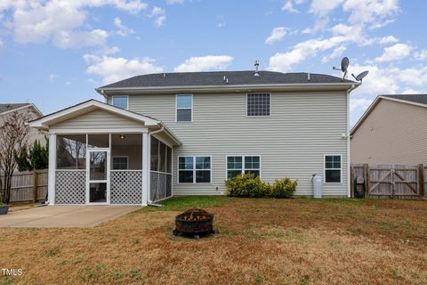 A home in Raeford