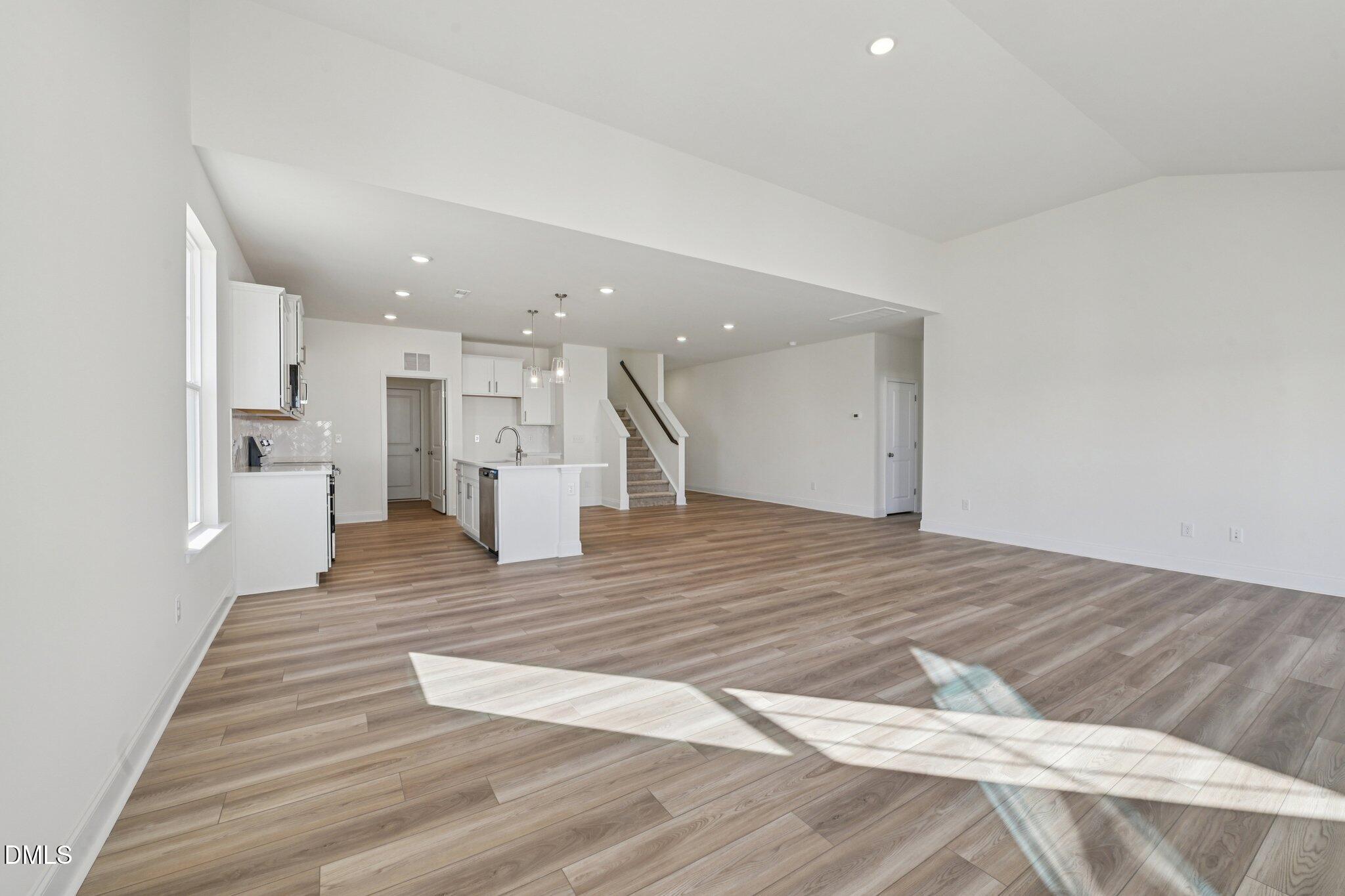 124 Tillamook Lane