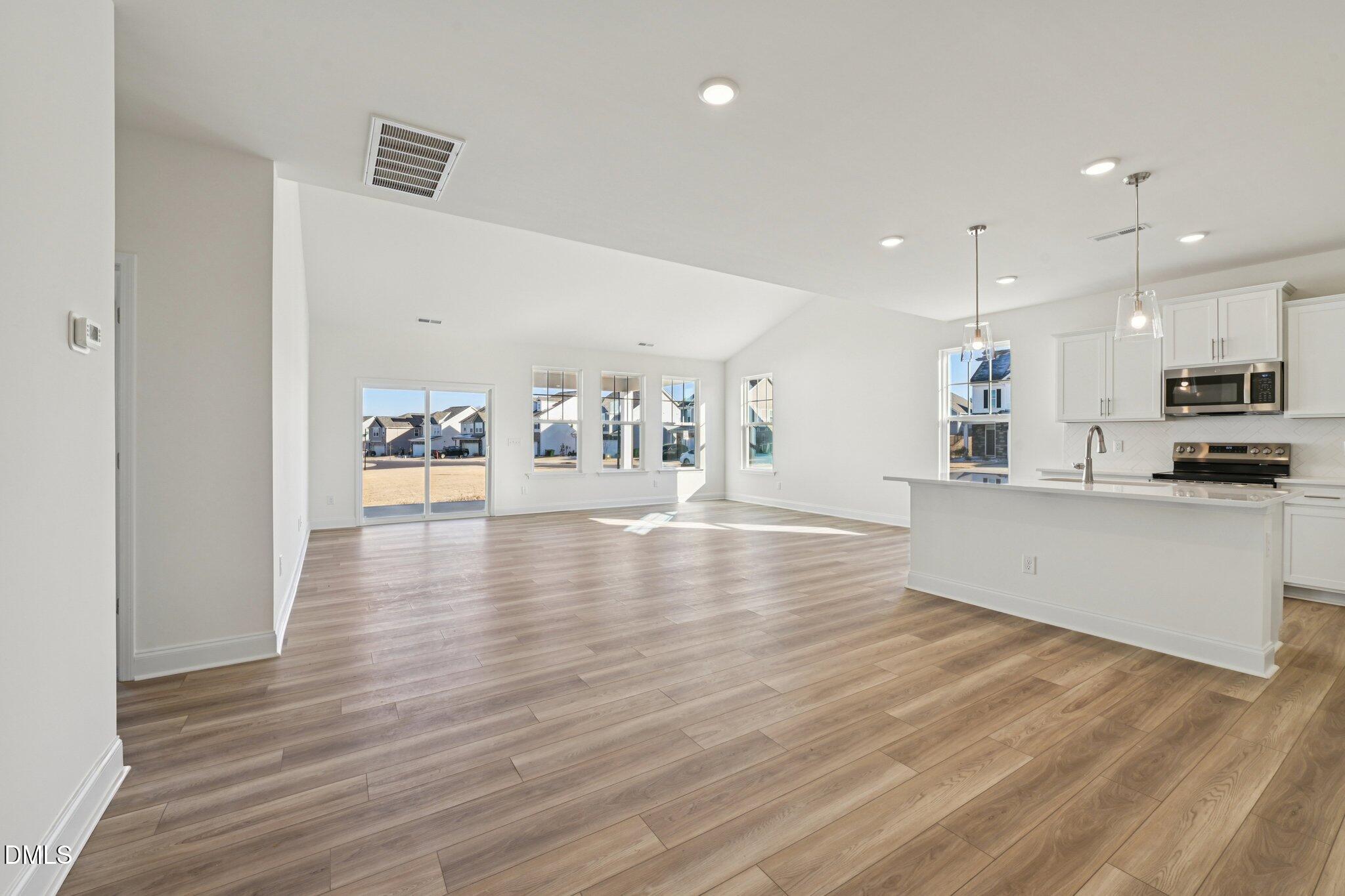 124 Tillamook Lane