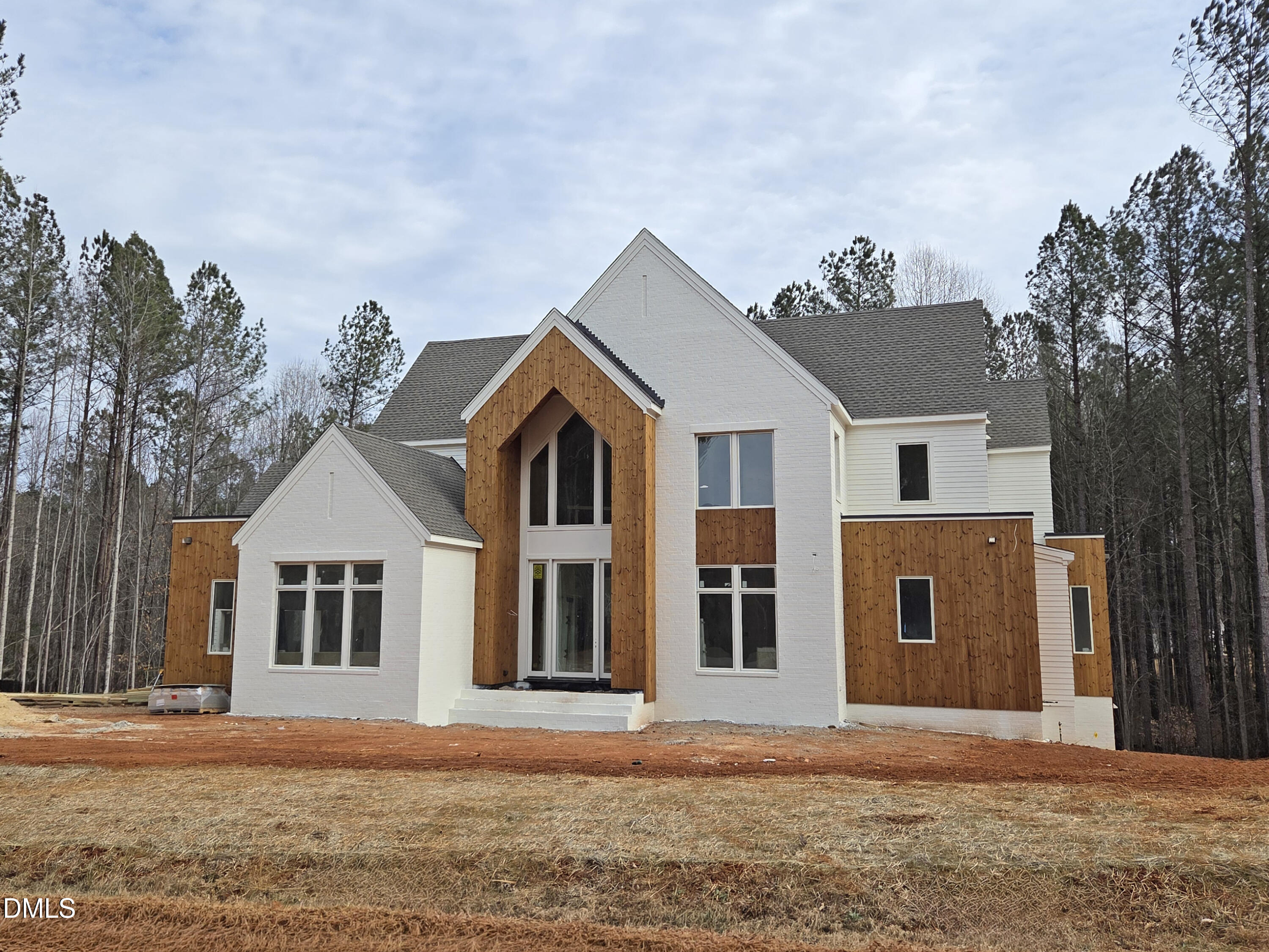 7608 Falls Creek Lane