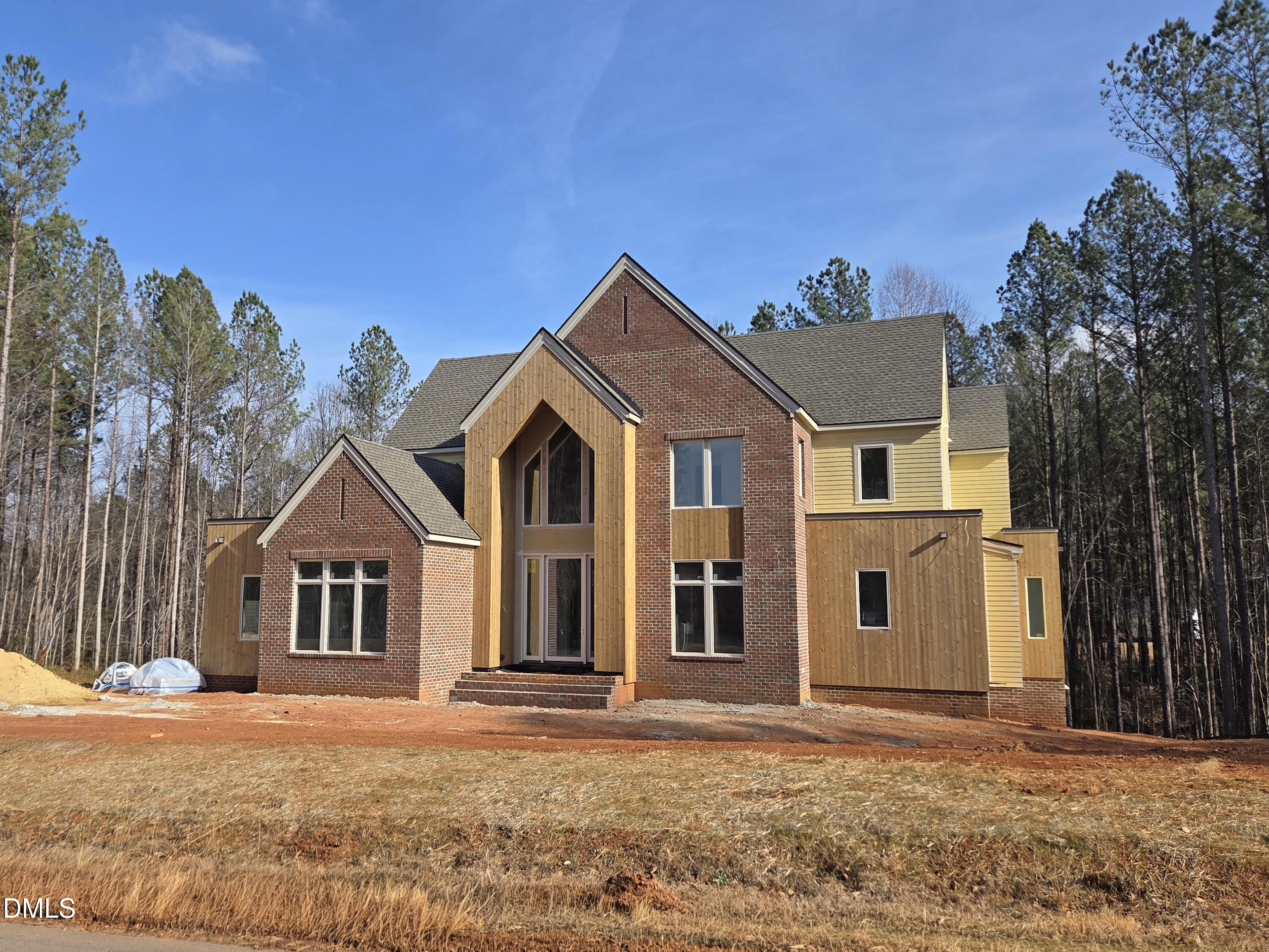 7608 Falls Creek Lane