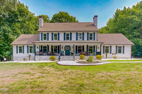 Photo of 947 Old Salem Road, Roxboro, NC 27573 (MLS # 10176914)
