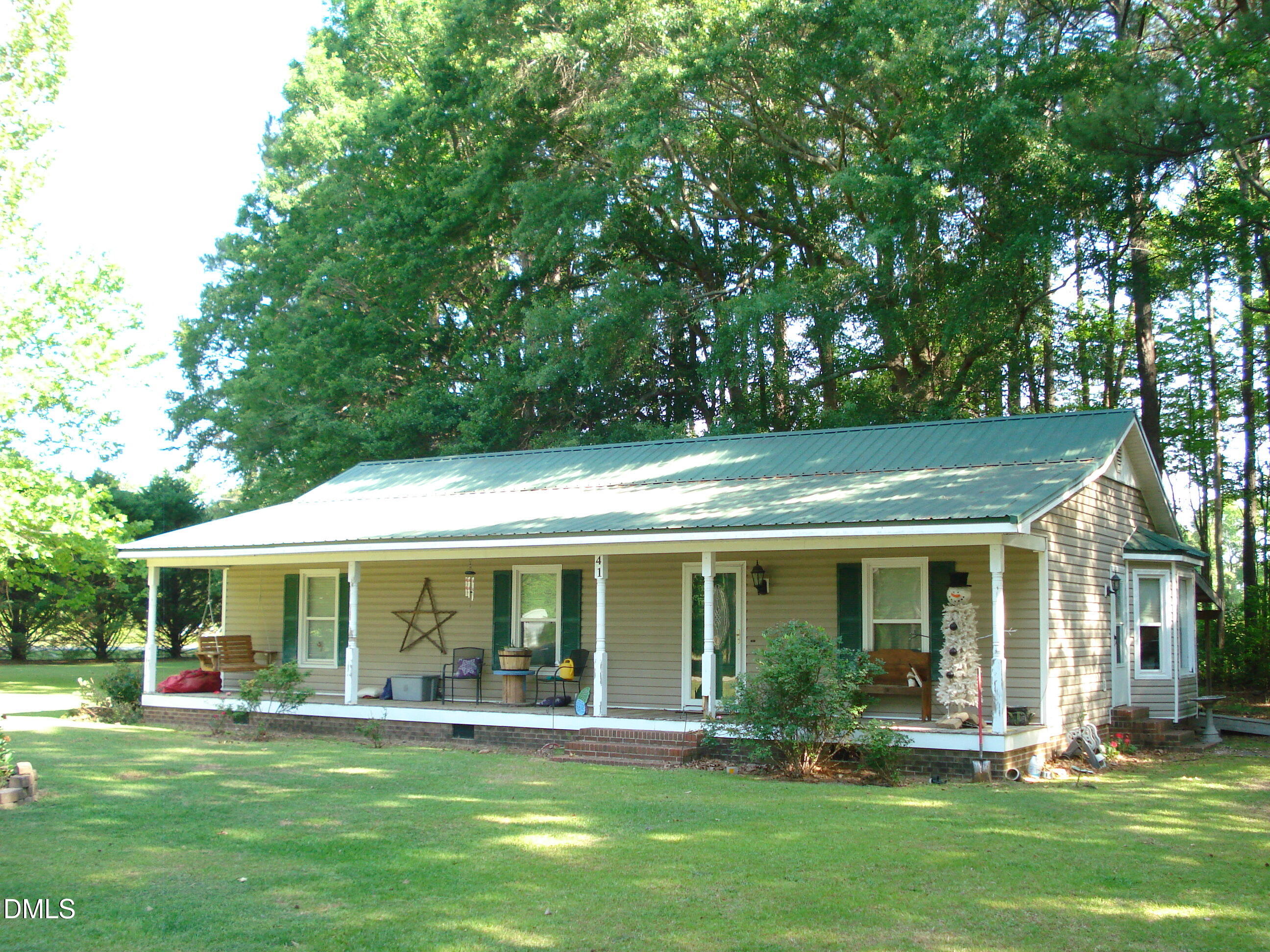 41 Deerfield Lane