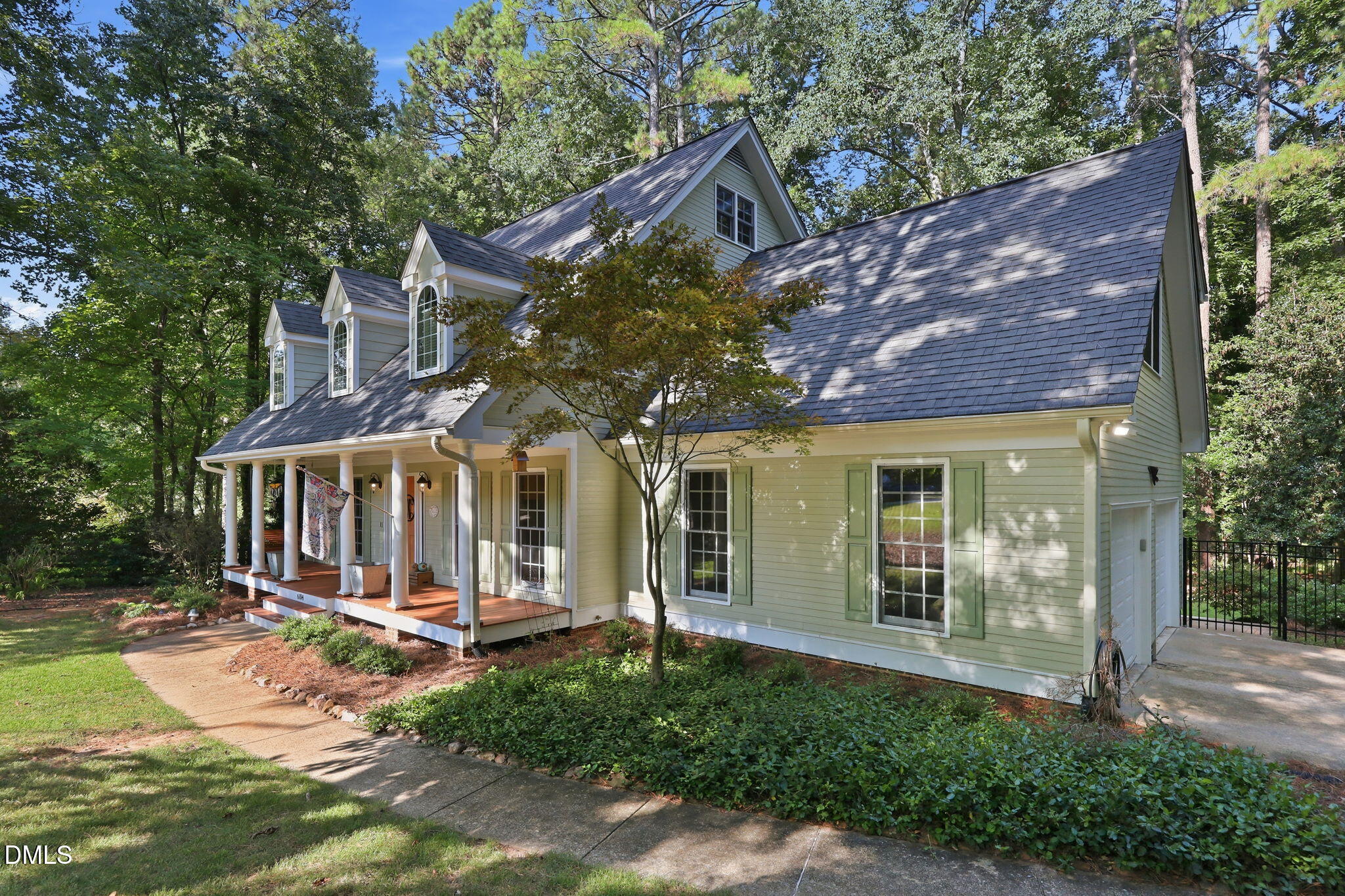 6104 King Croydon Court