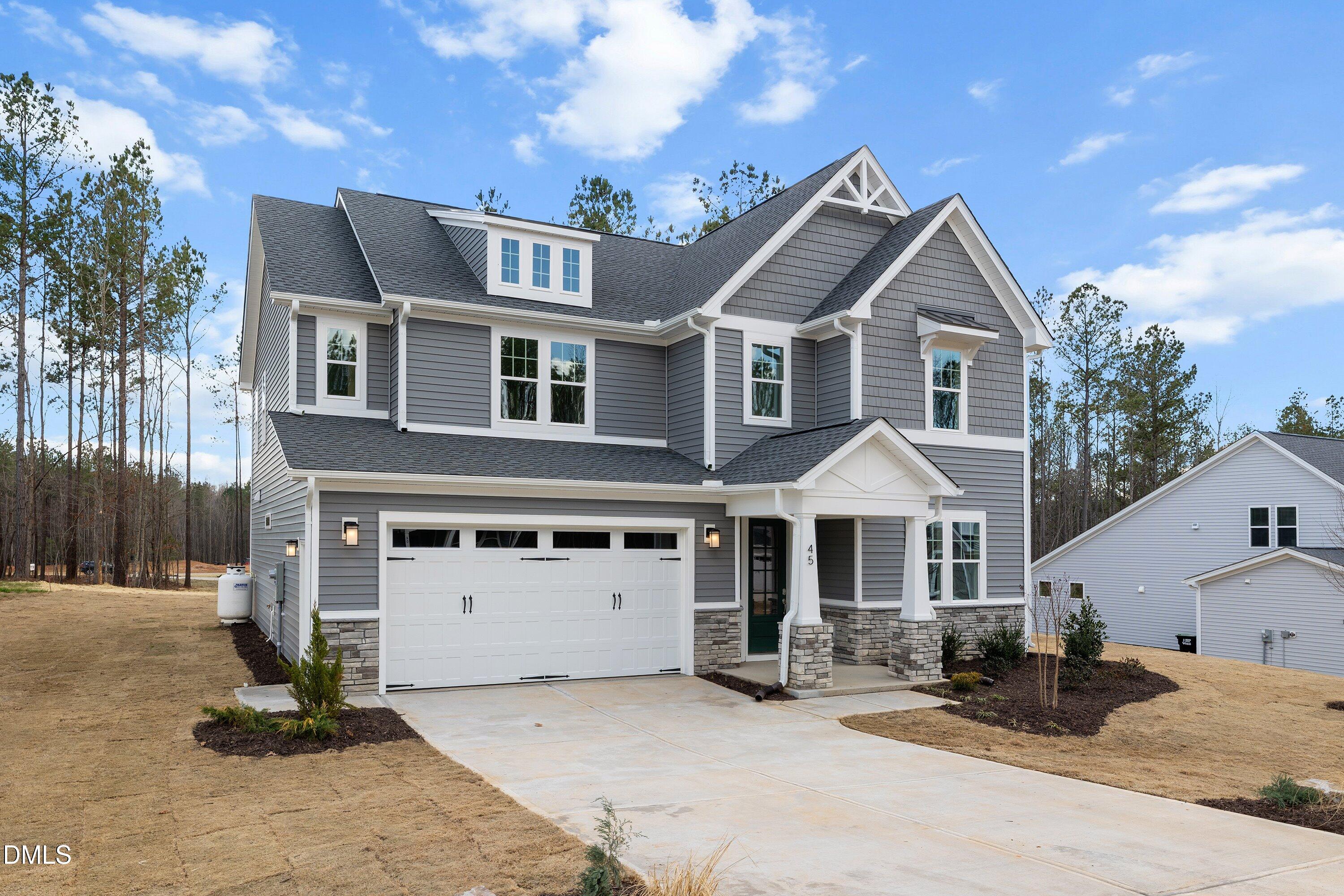 45 W Victoria Ridge Drive 32