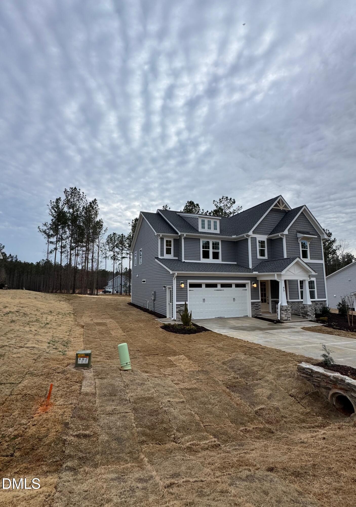 45 W Victoria Ridge Drive 32