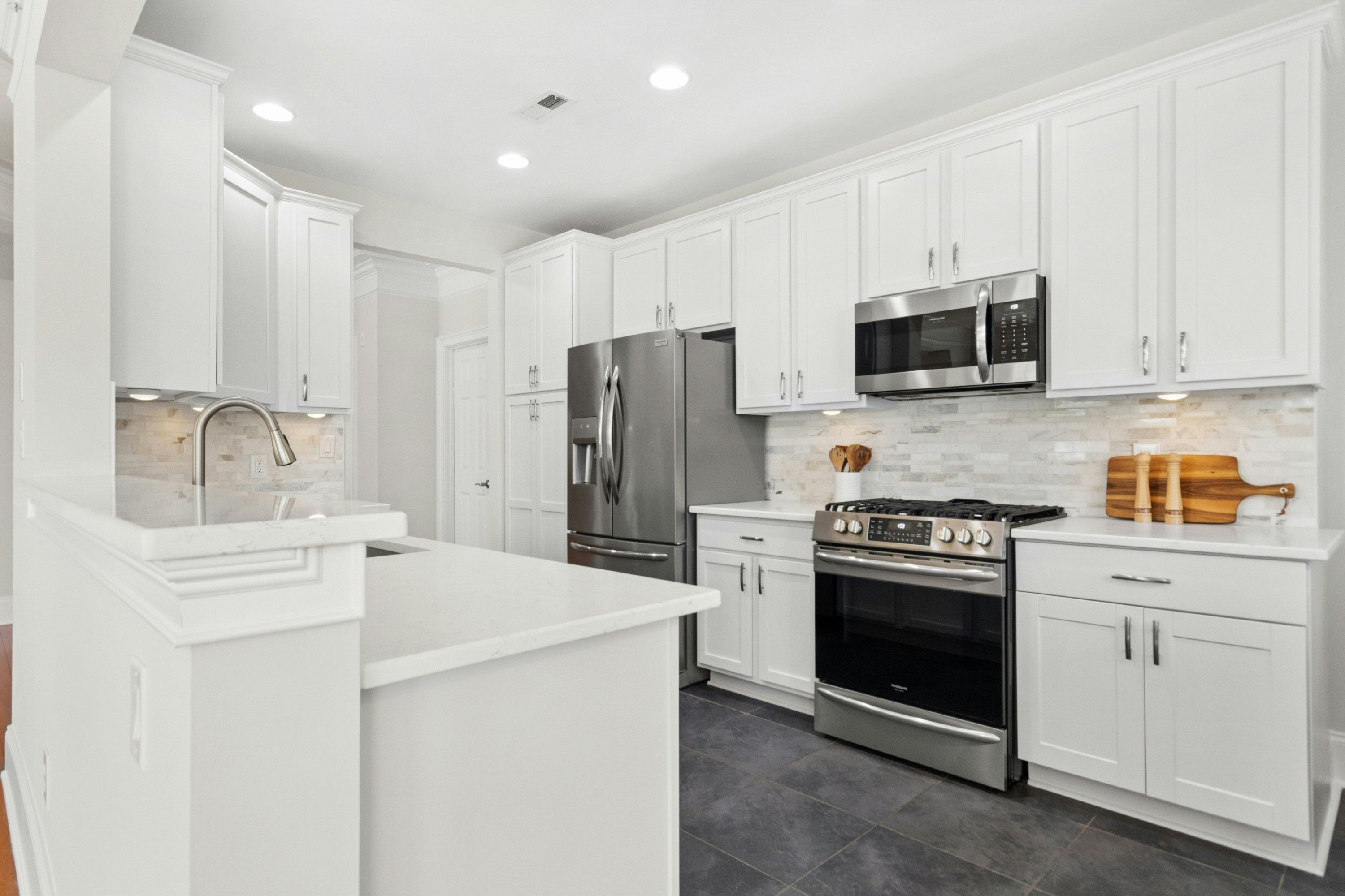 9211 Calabria Drive 205