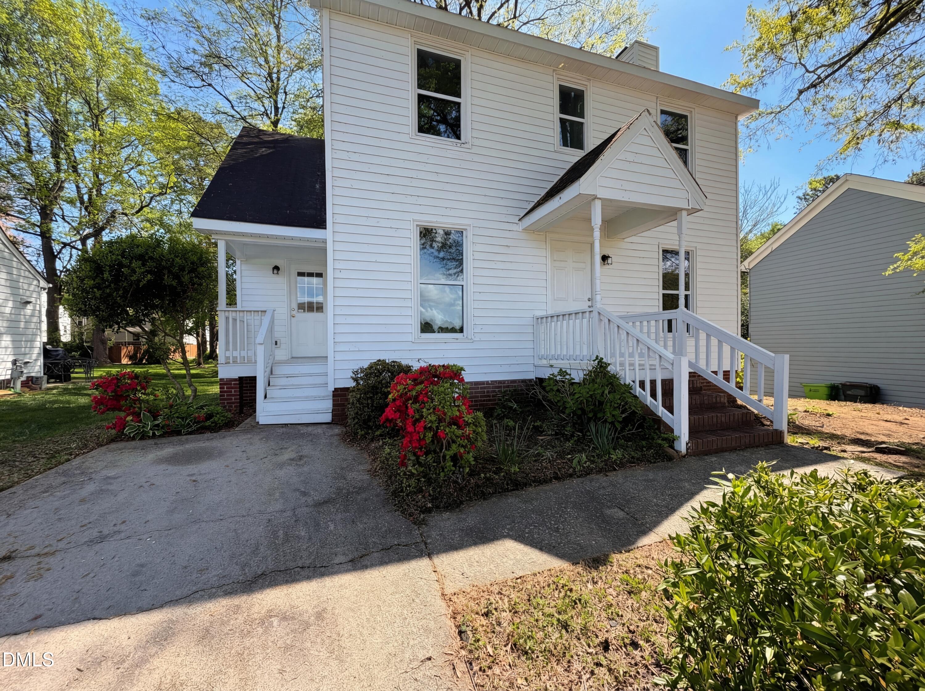 5236 Turf Grass Court