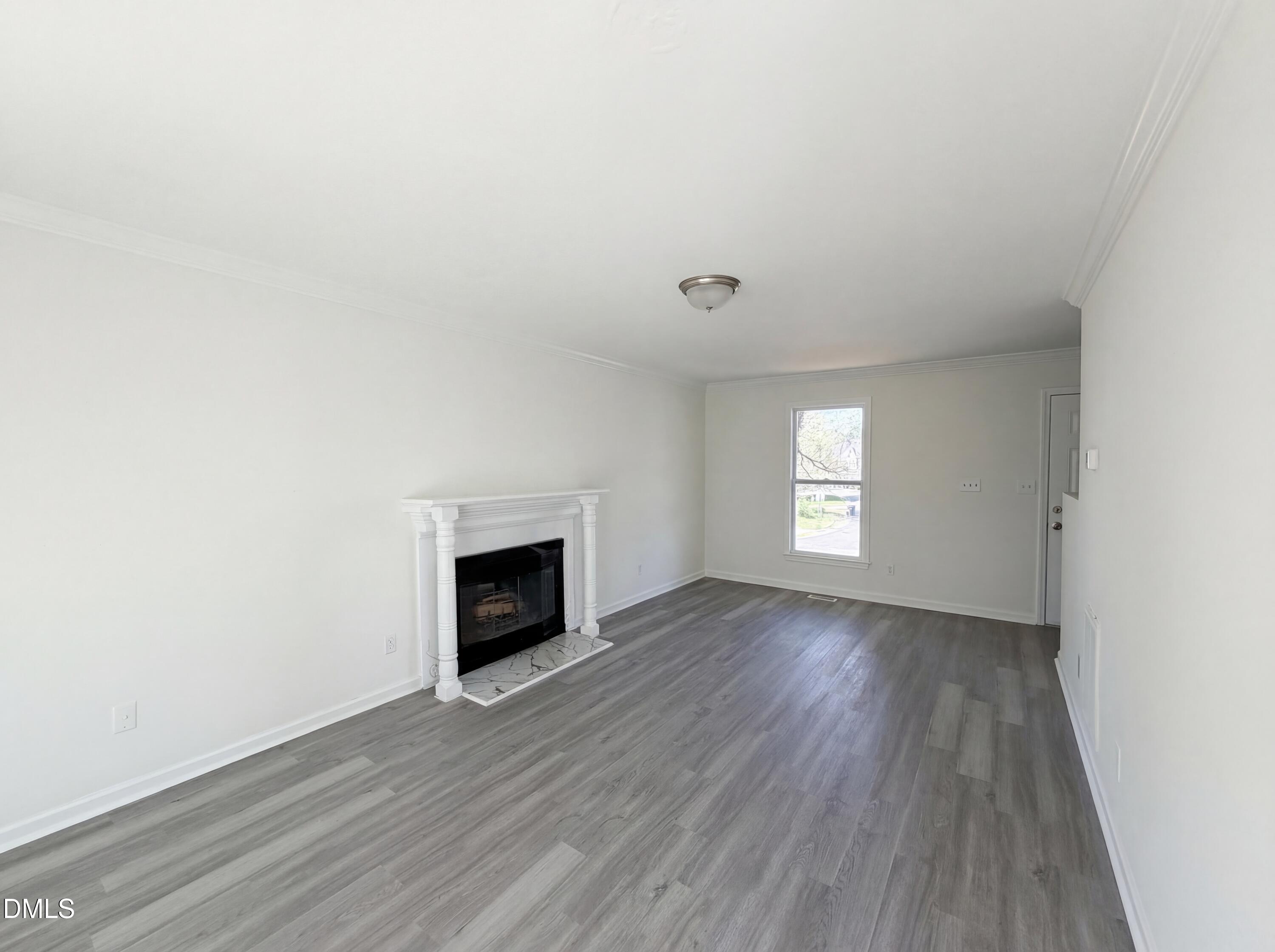 5236 Turf Grass Court