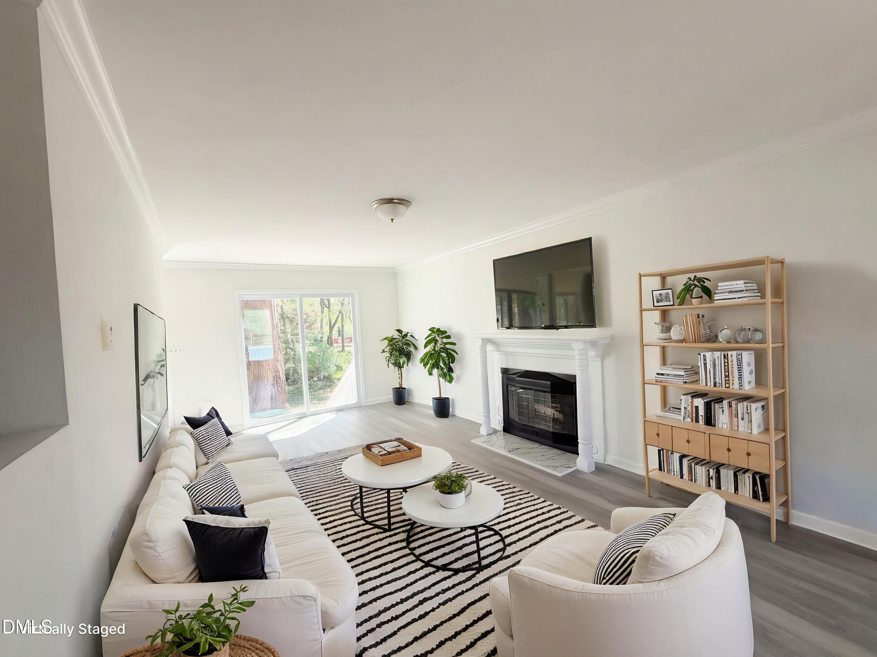 5236 Turf Grass Court