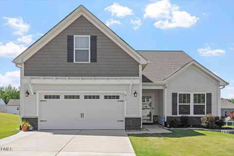 Photo of 811 Bent Willow Drive, Clayton, NC 27527 (MLS # 10171764)