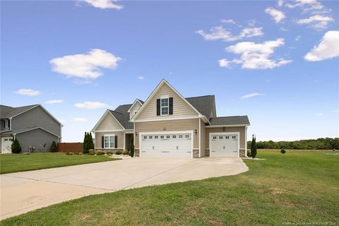 Single Family Residence in Hope Mills NC 3631 Thrower Road 2.jpg