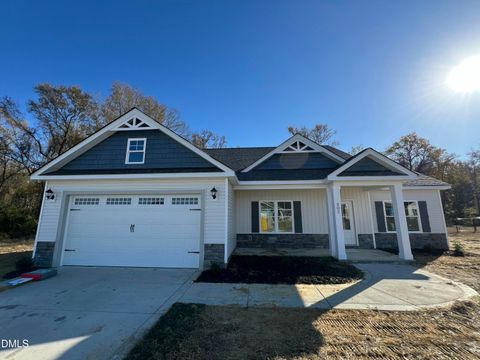 302 Creeks Edge Drive Pikeville NC 27863