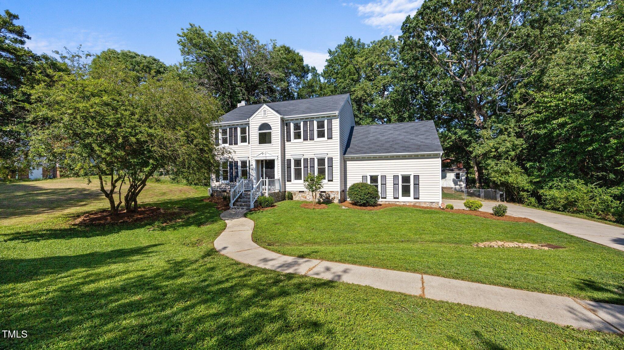 1524 Wedgewood Drive