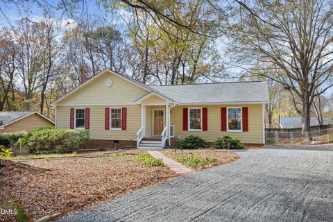 514 Holtz Lane Cary NC 27511