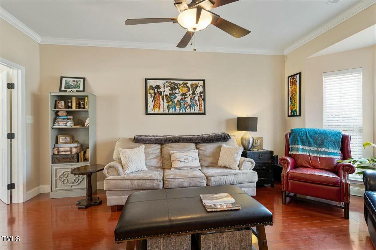 1104 Garnet Ridge Way