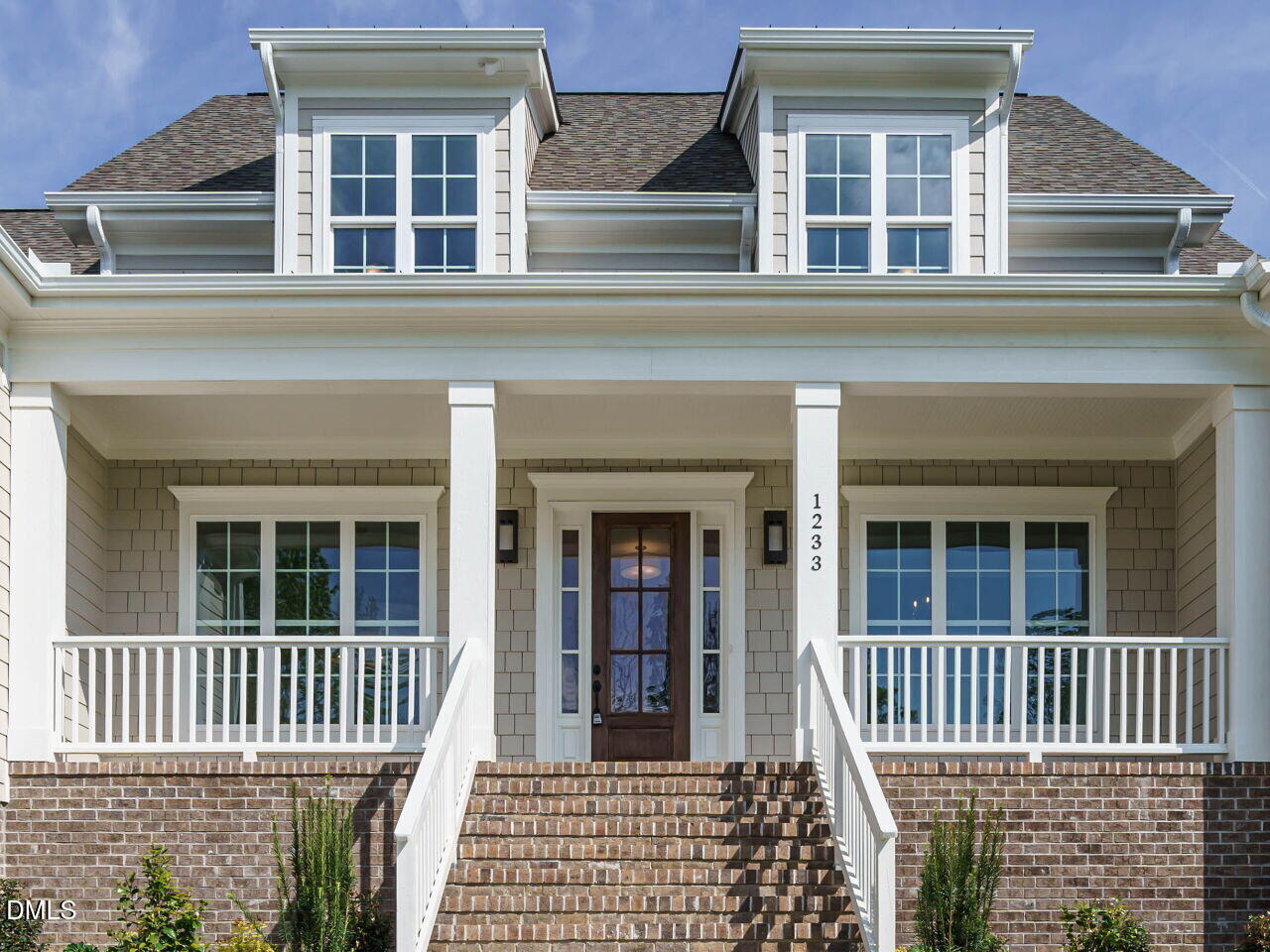 1233 Azalea Garden Circle