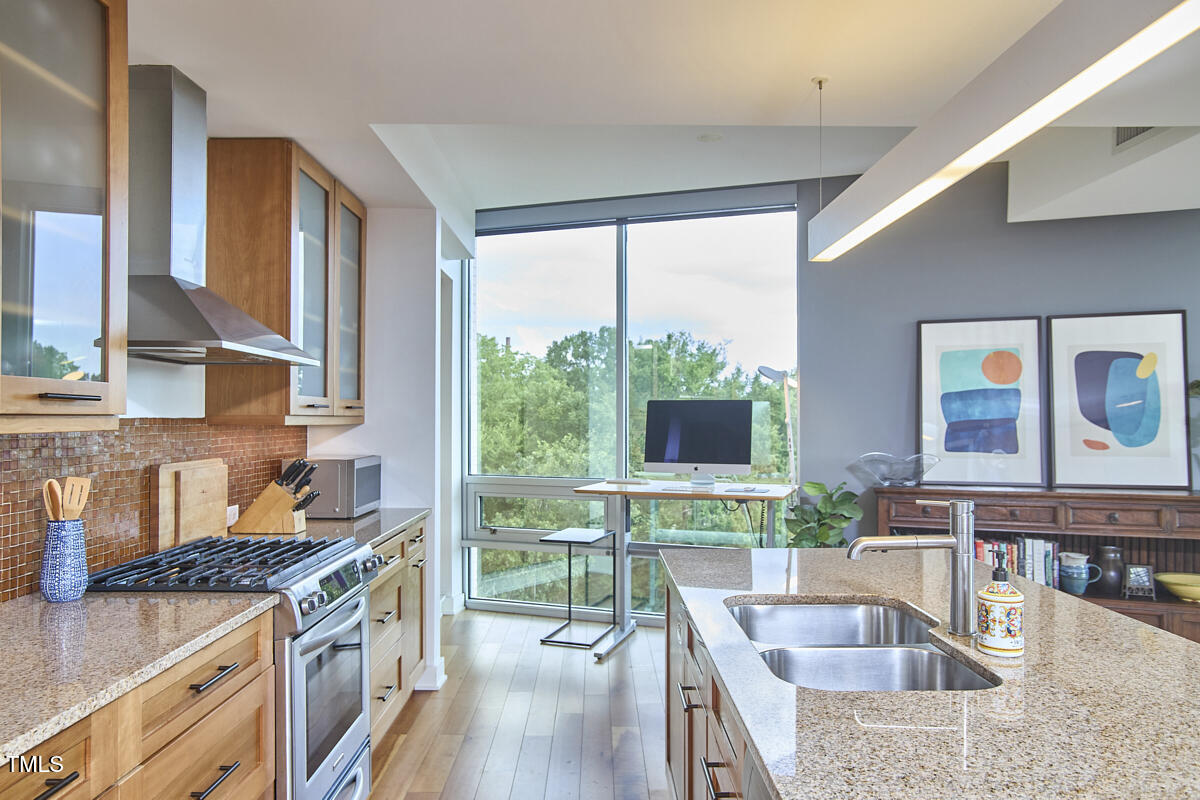 601 W Rosemary Street Unit 416