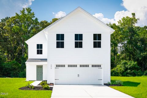 Photo of 133 Traverse Mountain Drive, Wendell, NC 27591 (MLS # 10166691)