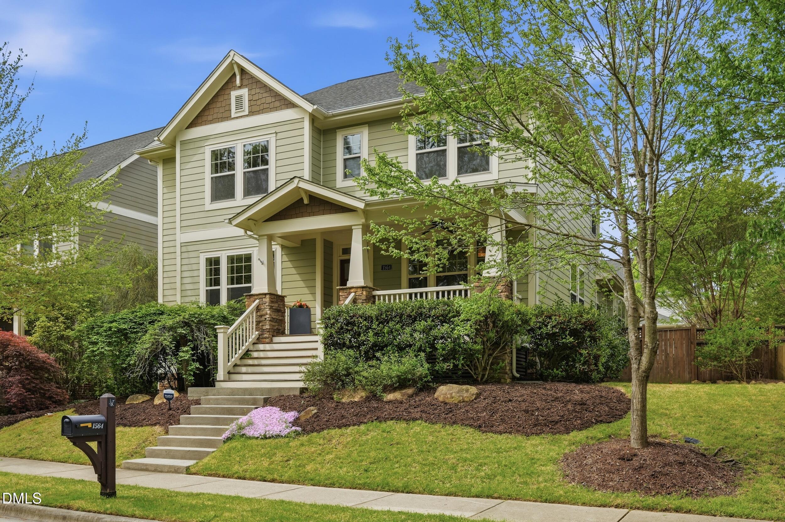 1564 Great Ridge Parkway