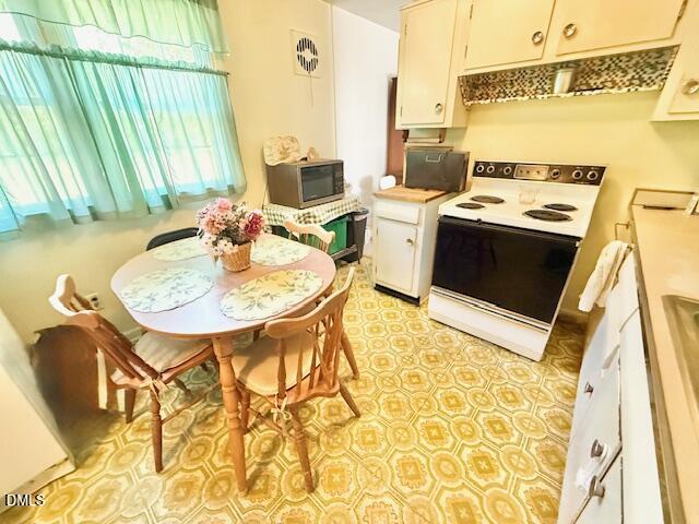 2305 Lora Lane